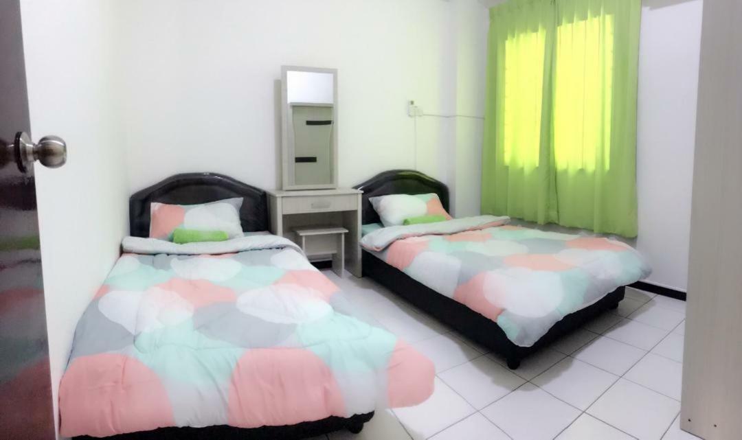 Api Api Centre Apartment Homestay Kota Kinabalu Bagian luar foto
